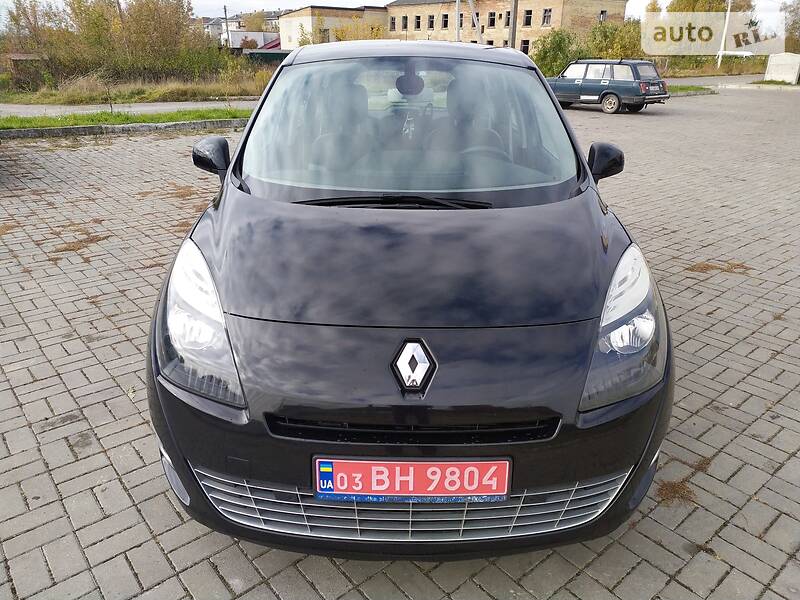 Renault Grand Scenic BOSSE