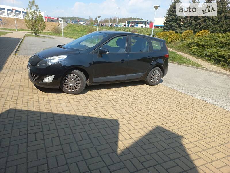 Минивэн Renault Grand Scenic 2010 в Львове