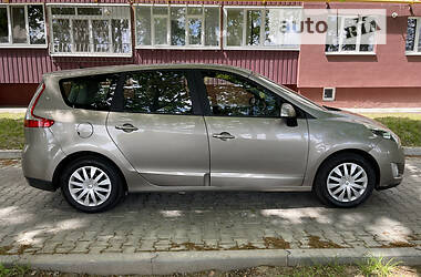 Универсал Renault Grand Scenic 2011 в Полтаве