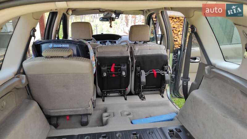 Мінівен Renault Grand Scenic 2004 в Верховині фото 12 Мінівен Renault Grand Scenic 2004 в Верховині