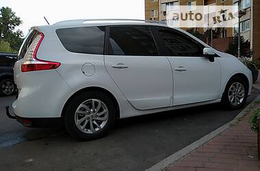 Минивэн Renault Grand Scenic 2014 в Киеве