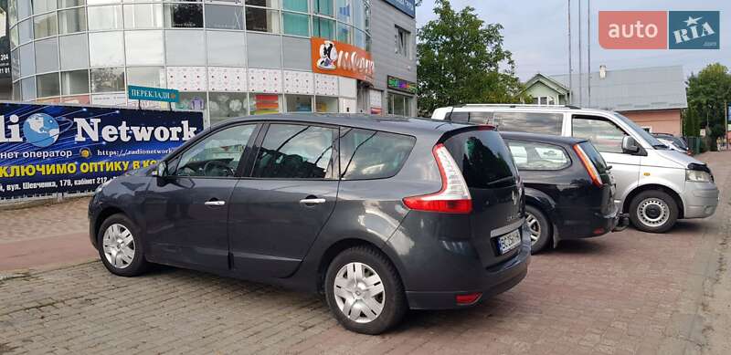 Минивэн Renault Grand Scenic 2010 в Николаеве