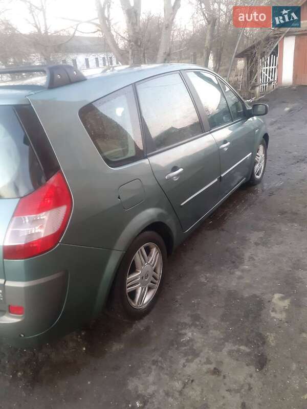Минивэн Renault Grand Scenic 2004 в Белогорье