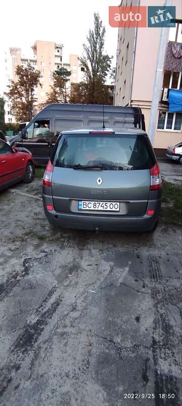 Минивэн Renault Grand Scenic 2005 в Ирпене