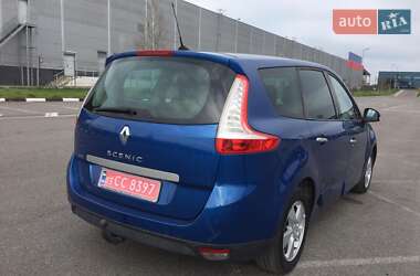 Минивэн Renault Grand Scenic 2009 в 