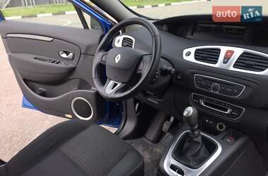 Минивэн Renault Grand Scenic 2009 в 