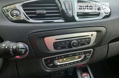Мінівен Renault Grand Scenic 2015 в 