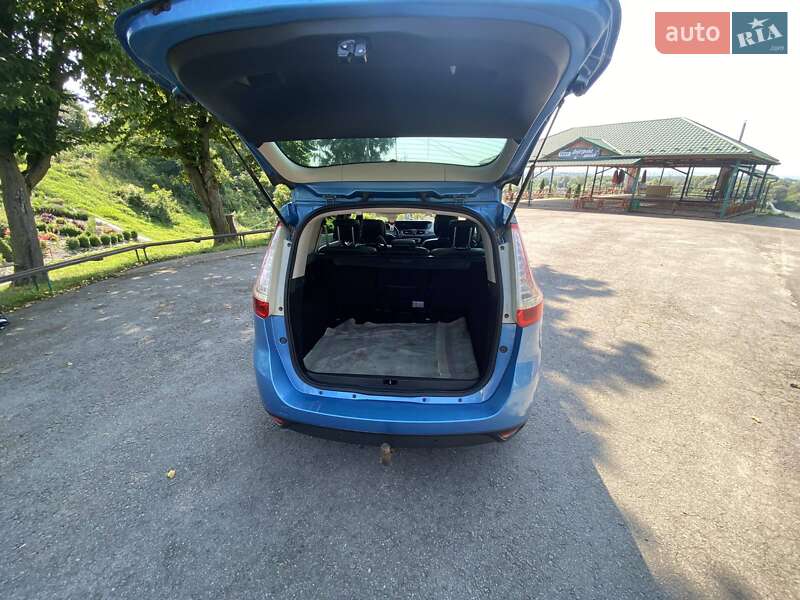 Мінівен Renault Grand Scenic 2013 в Бурштині