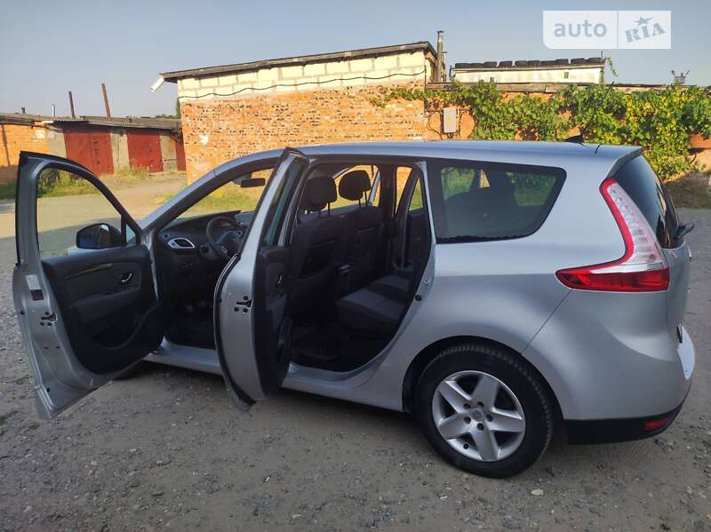 Мінівен Renault Grand Scenic 2012 в Хмельницькому