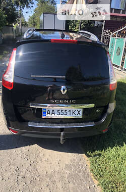 Мінівен Renault Grand Scenic 2012 в 