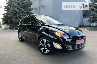 Минивэн Renault Grand Scenic 2011 в Дубно