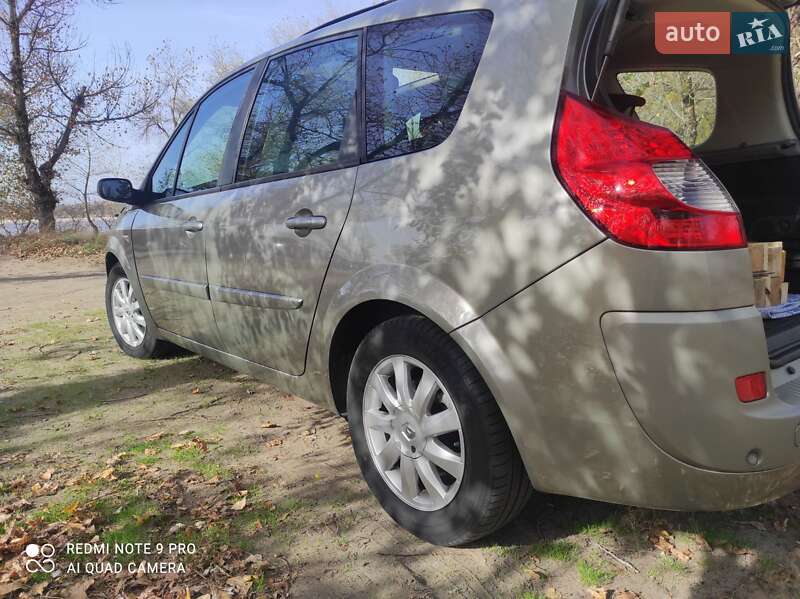 Минивэн Renault Grand Scenic 2007 в Запорожье