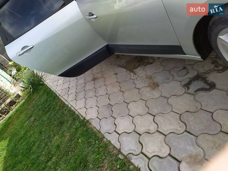 Мінівен Renault Grand Scenic 2012 в Кіцмані