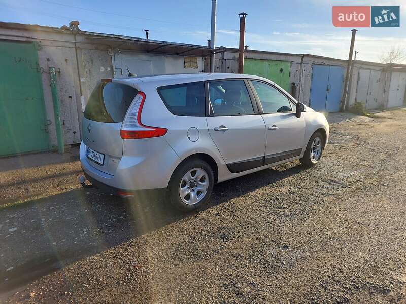 Минивэн Renault Grand Scenic 2009 в Кременчуге
