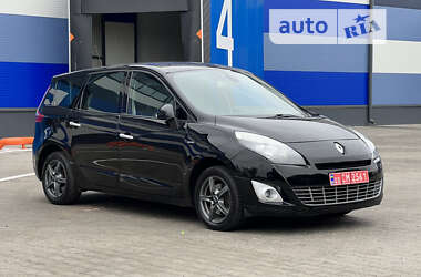 Минивэн Renault Grand Scenic 2012 в Ровно