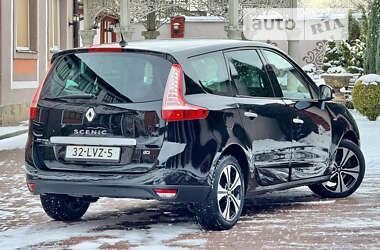 Минивэн Renault Grand Scenic 2011 в 
