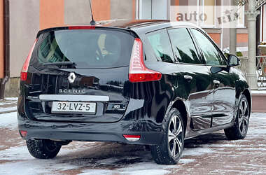 Минивэн Renault Grand Scenic 2011 в 
