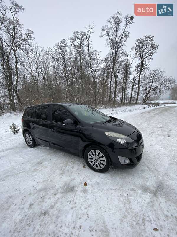 Минивэн Renault Grand Scenic 2011 в Умани фото 4 Минивэн Renault Grand Scenic 2011 в Умани