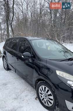 Минивэн Renault Grand Scenic 2011 в Умани