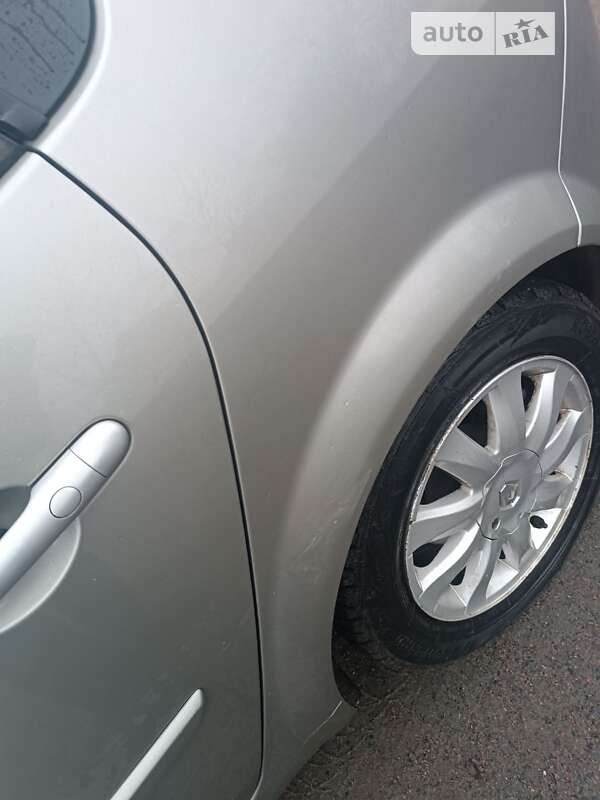 Минивэн Renault Grand Scenic 2006 в Тальном