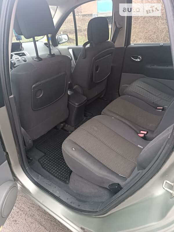 Минивэн Renault Grand Scenic 2006 в Тальном