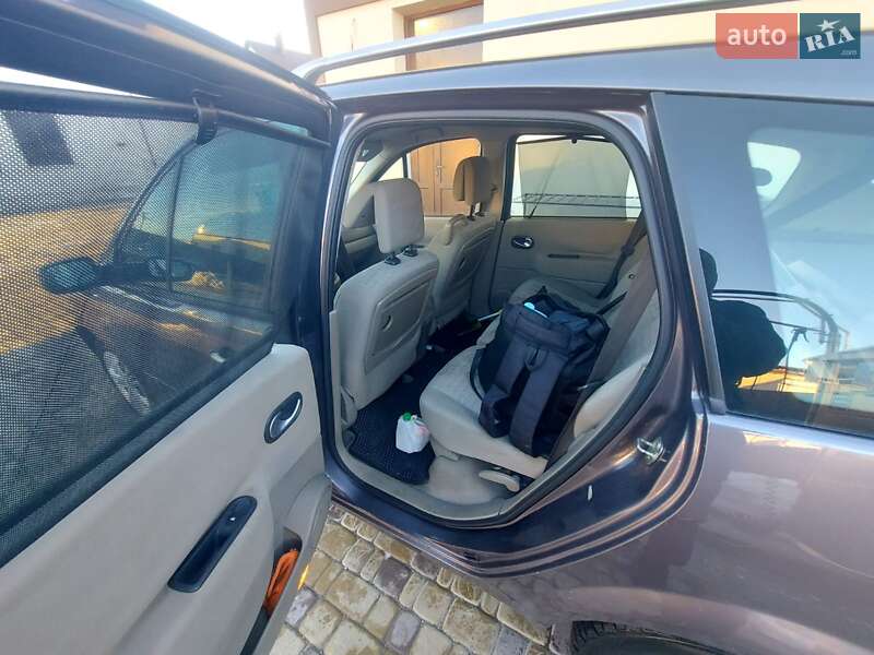 Минивэн Renault Grand Scenic 2005 в Тернополе фото 13 Минивэн Renault Grand Scenic 2005 в Тернополе