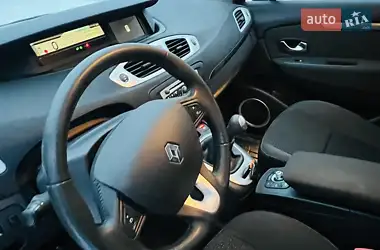 Renault Grand Scenic 2010