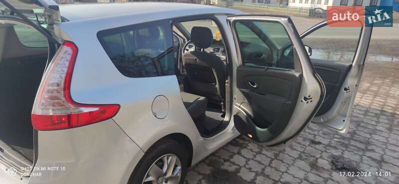 Мінівен Renault Grand Scenic 2011 в Тростянці