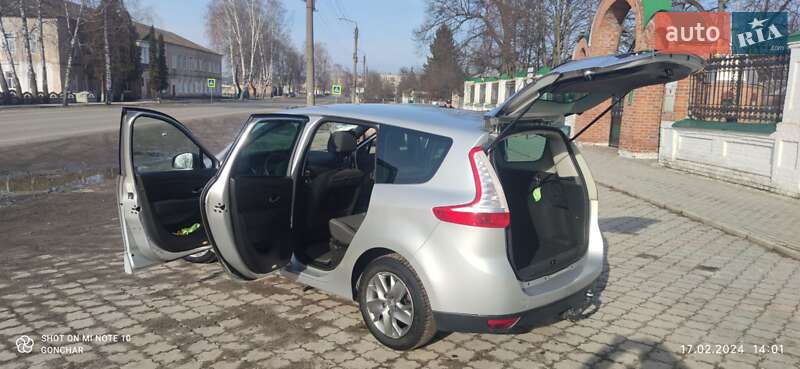 Мінівен Renault Grand Scenic 2011 в Тростянці