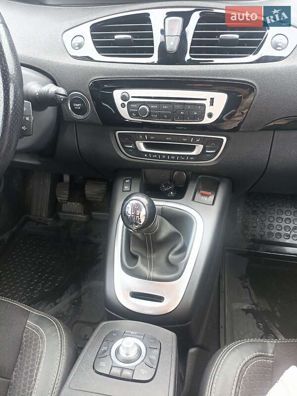 Минивэн Renault Grand Scenic 2014 в Луцке