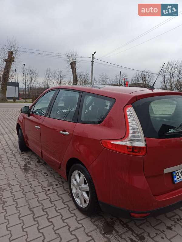 Минивэн Renault Grand Scenic 2009 в Красилове