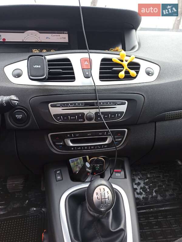 Минивэн Renault Grand Scenic 2009 в Красилове