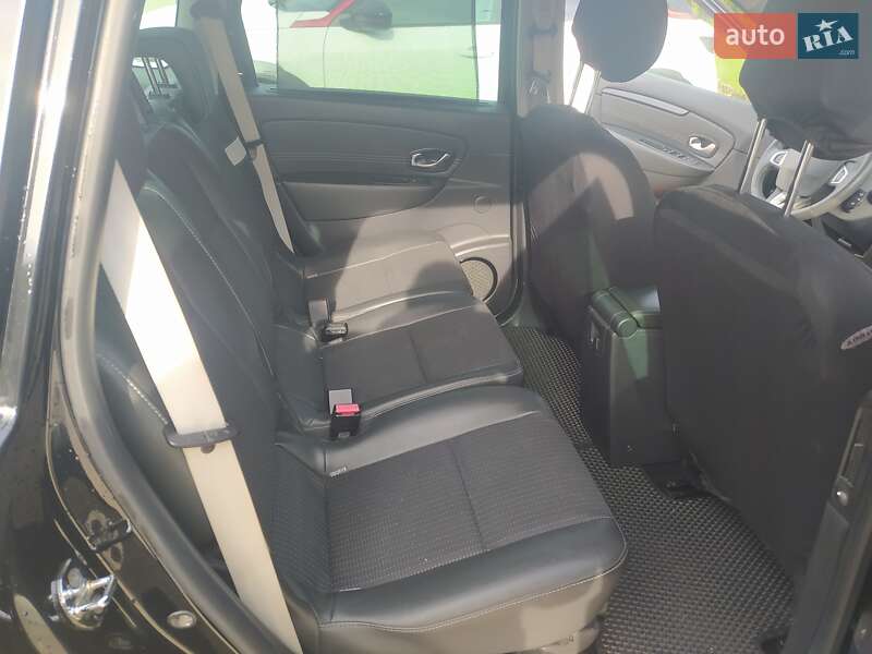 Минивэн Renault Grand Scenic 2011 в Харькове