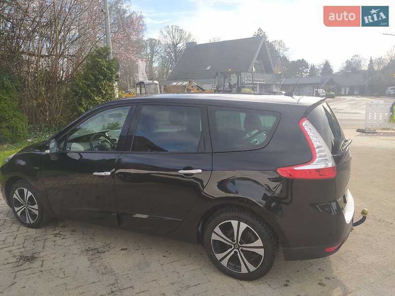 Renault Grand Scenic 2011