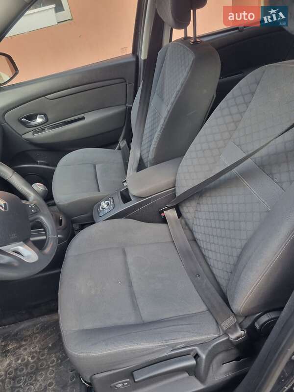 Минивэн Renault Grand Scenic 2010 в Ровно фото 6 Минивэн Renault Grand Scenic 2010 в Ровно