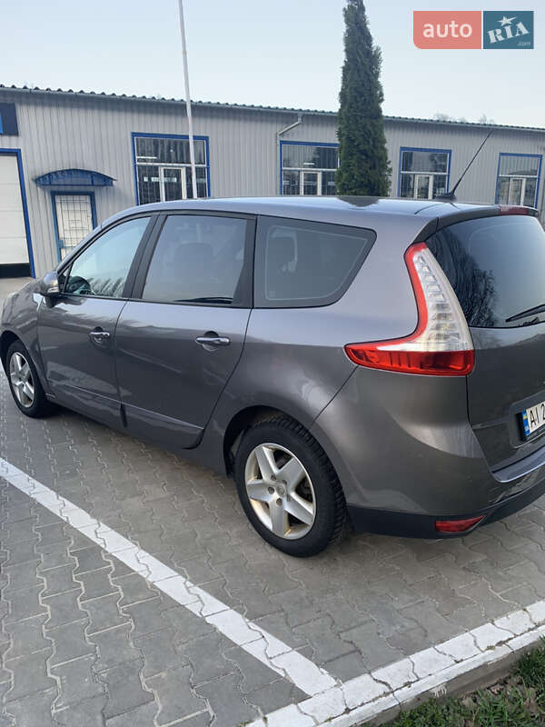 Минивэн Renault Grand Scenic 2014 в Броварах