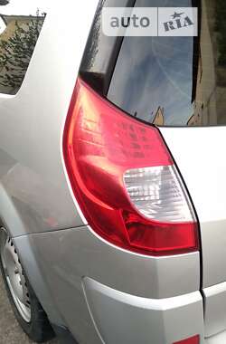 Мінівен Renault Grand Scenic 2009 в Львові