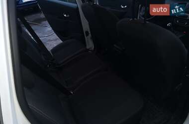 Минивэн Renault Grand Scenic 2014 в 