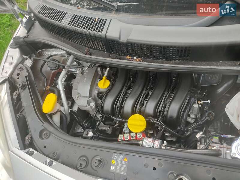 Минивэн Renault Grand Scenic 2006 в Светловодске фото 3 Минивэн Renault Grand Scenic 2006 в Светловодске