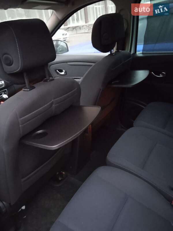 Мінівен Renault Grand Scenic 2010 в Львові