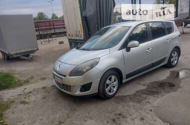 Минивэн Renault Grand Scenic 2010 в Ровно