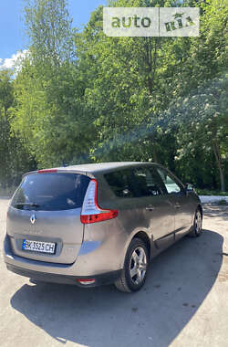 Минивэн Renault Grand Scenic 2014 в Рокитном