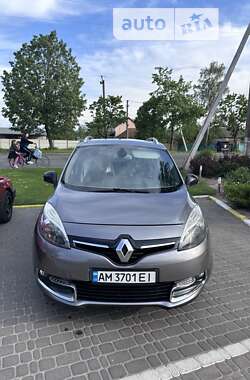 Минивэн Renault Grand Scenic 2013 в Коростене