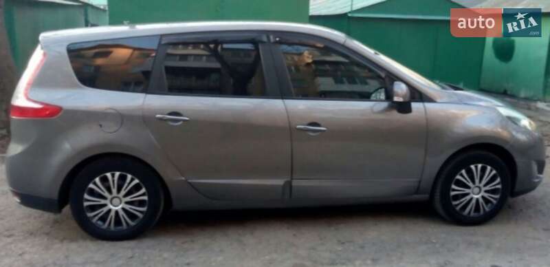 Минивэн Renault Grand Scenic 2011 в Одессе