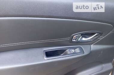 Минивэн Renault Grand Scenic 2012 в 