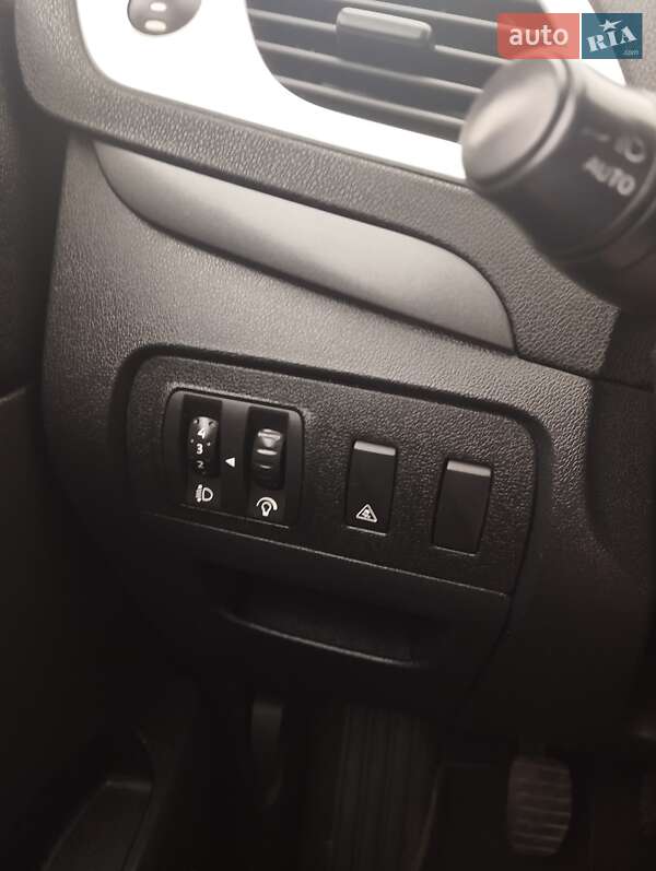 Минивэн Renault Grand Scenic 2009 в Каменец-Подольском фото 5 Минивэн Renault Grand Scenic 2009 в Каменец-Подольском