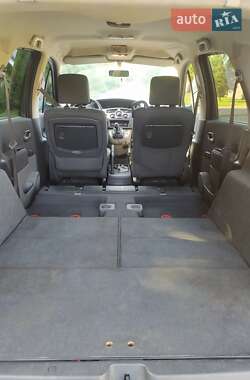 Минивэн Renault Grand Scenic 2008 в 