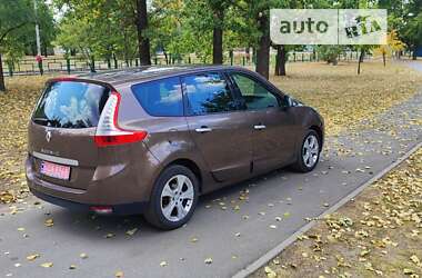 Минивэн Renault Grand Scenic 2011 в Харькове