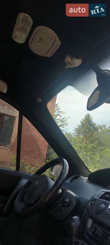 Минивэн Renault Grand Scenic 2005 в Гайвороне