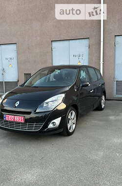 Минивэн Renault Grand Scenic 2009 в Киеве